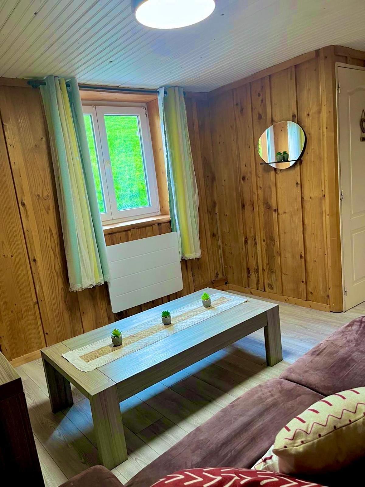 Appartement Dans Maison Familiale Bellevaux Екстер'єр фото
